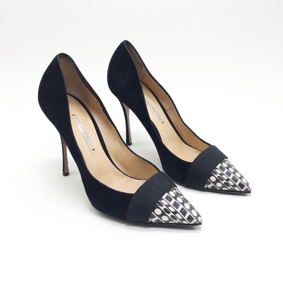 Nicholas Kirkwood | Elaphe Suede Point-Toe Pumps in Black - Picture 1 of 8